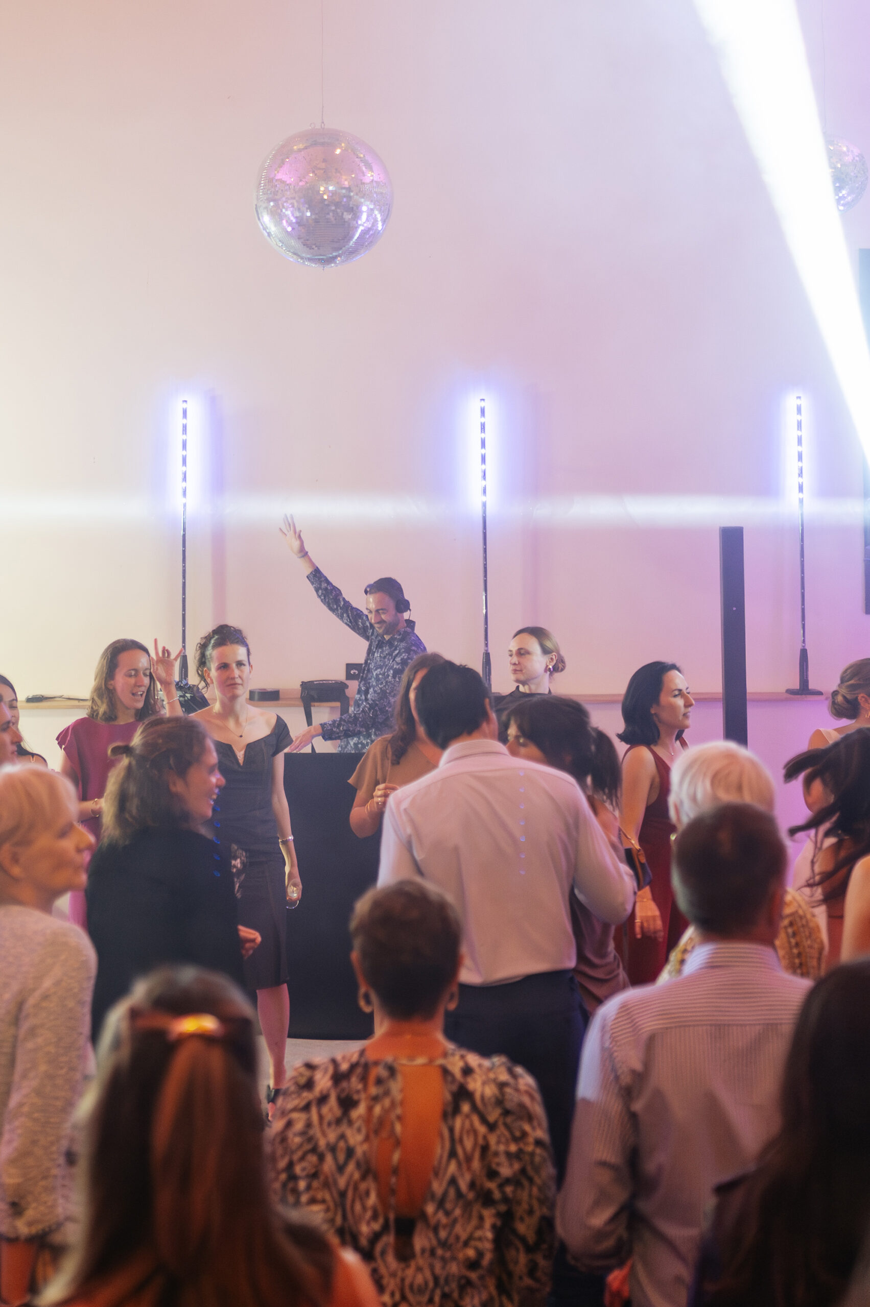 DJ expert pour soirée professionnelle Bayeux